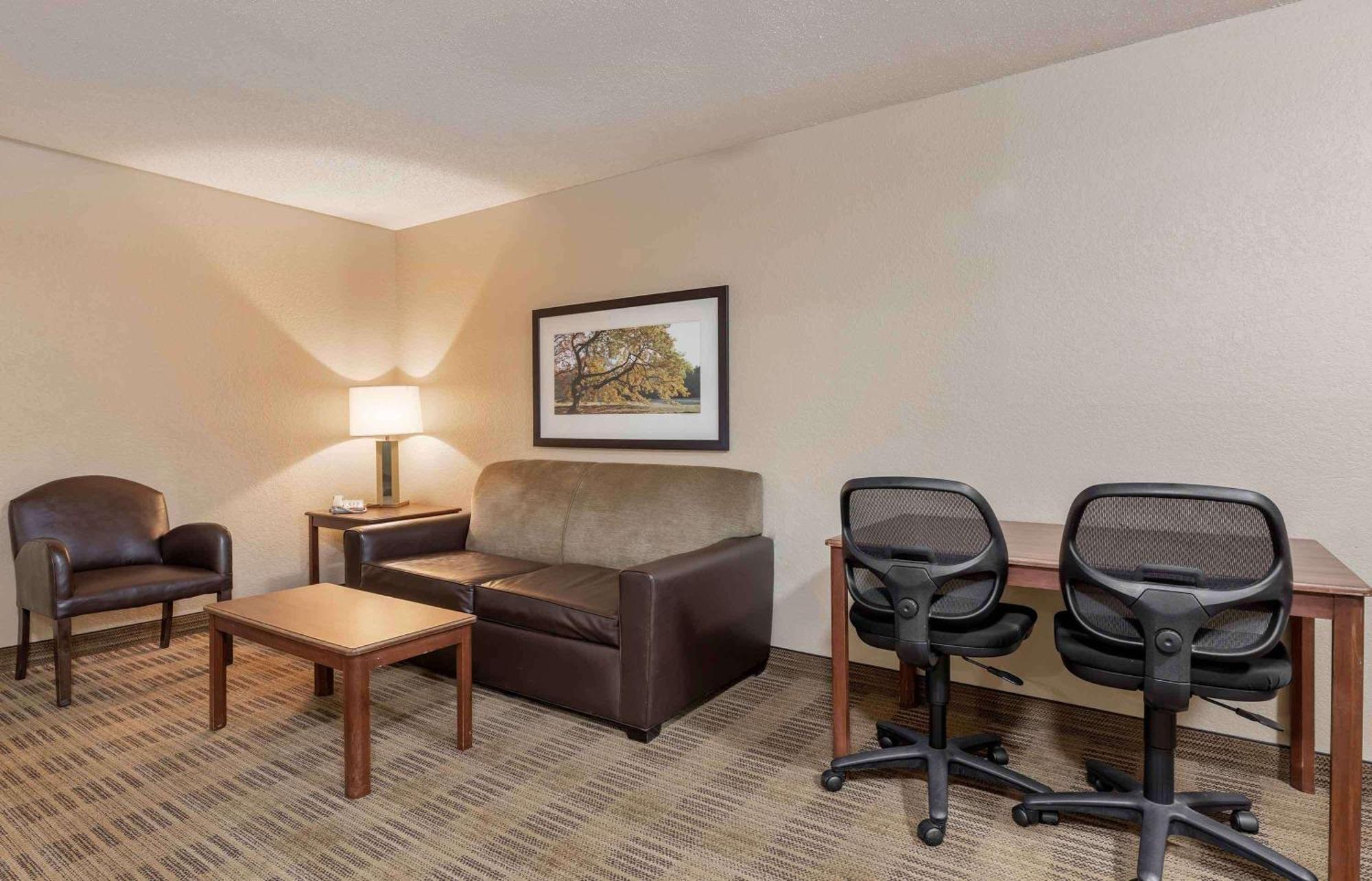 Extended Stay America Select Suites - Charlotte - Tyvola Rd - Executive Park Eksteriør billede