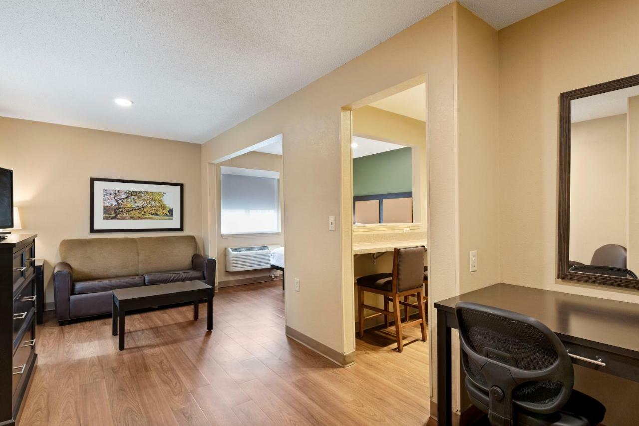 Extended Stay America Select Suites - Charlotte - Tyvola Rd - Executive Park Eksteriør billede